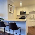 Heart Downtown King Bed City View W Washer Dryer Lm906